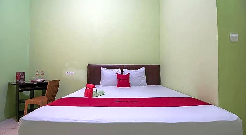 RedDoorz near Kampus UMP Purwokerto