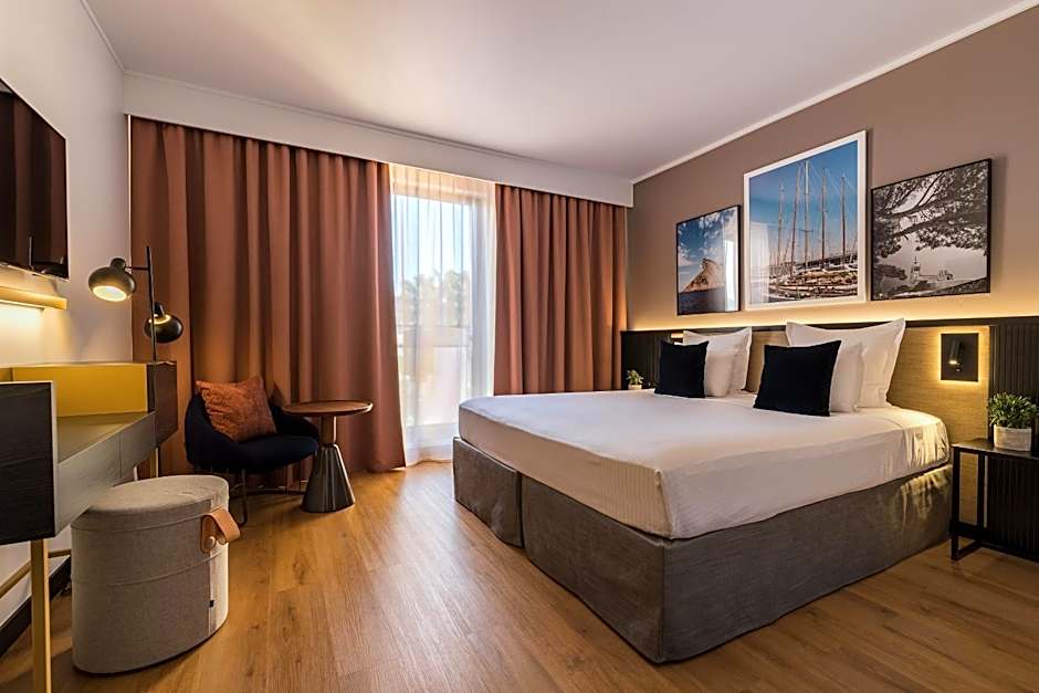 Golden Tulip Villa Massalia