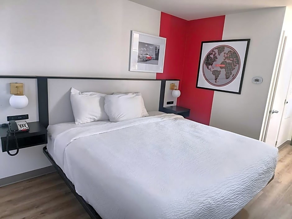 Ramada by Wyndham York Harrisburg Hersey
