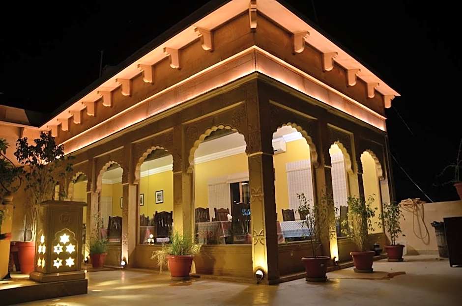 The Gulaal Hotel