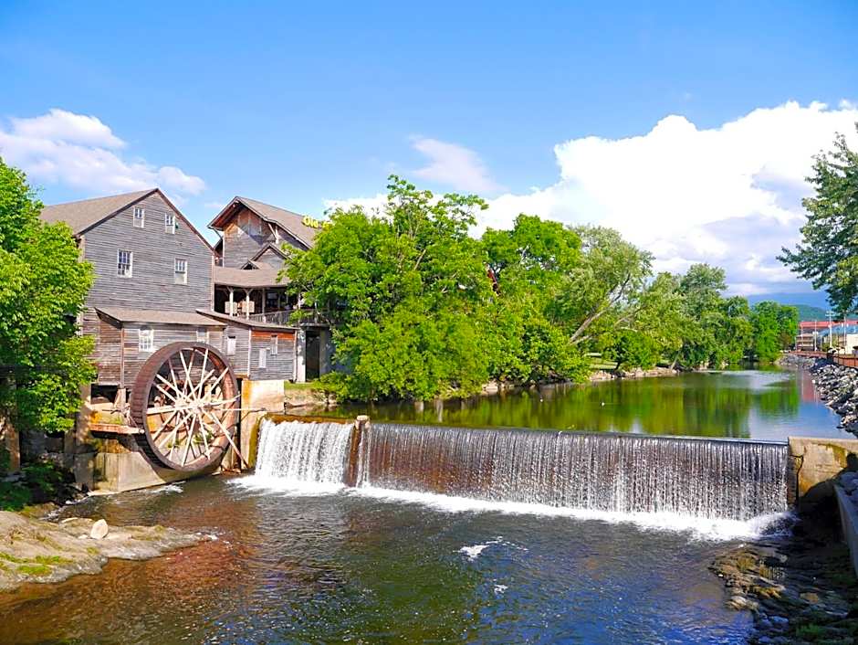 Americana Inn a Travelodge by Wyndham