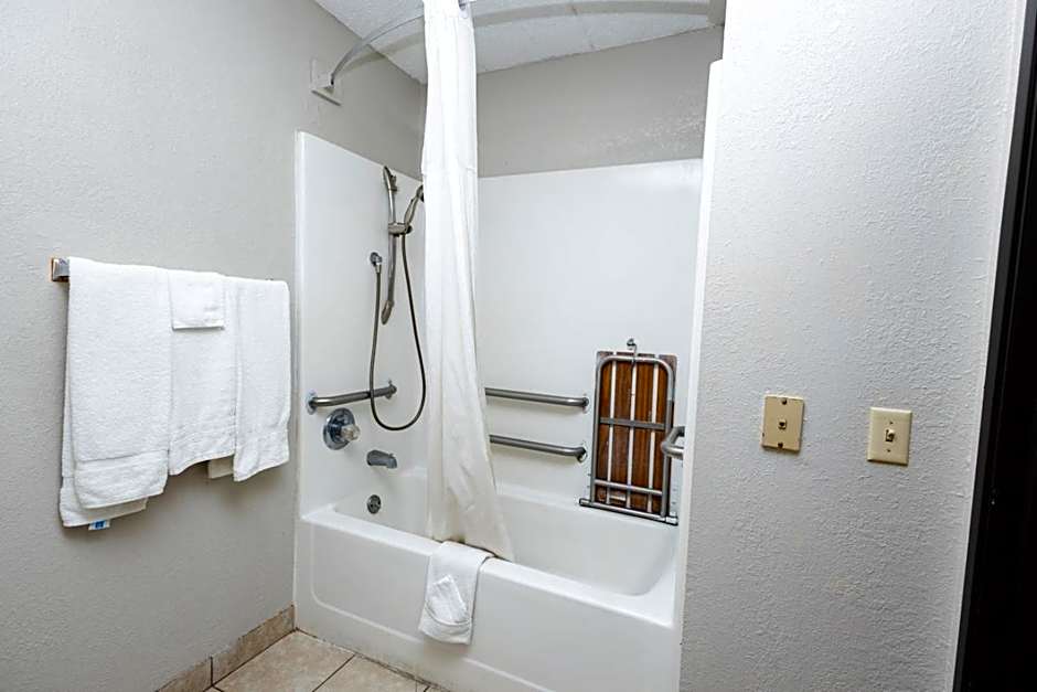 Days Inn by Wyndham Dayton Huber Heights Northeast