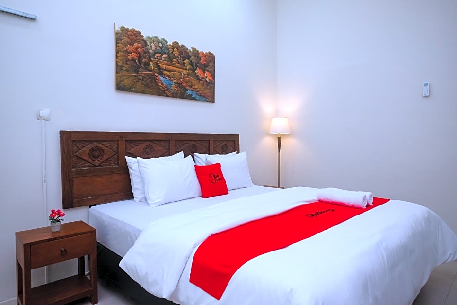 RedDoorz Syariah @ Ndalem Pusponyidro Klaten