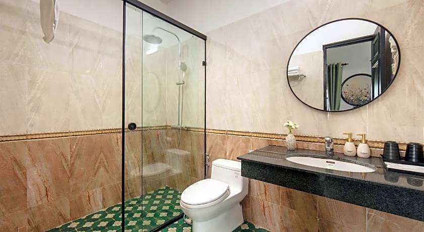 Hanoi Posh Boutique Hotel