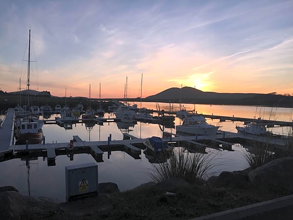 Quinlan & Cooke Boutique Townhouse and QCs Seafood Restaurant