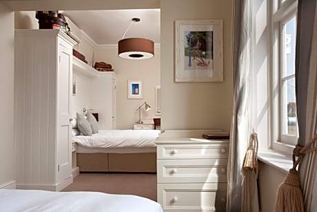 Standard Family Room with City View