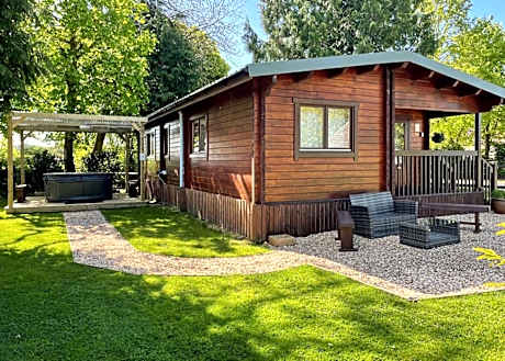 Oathill Farm Lodges