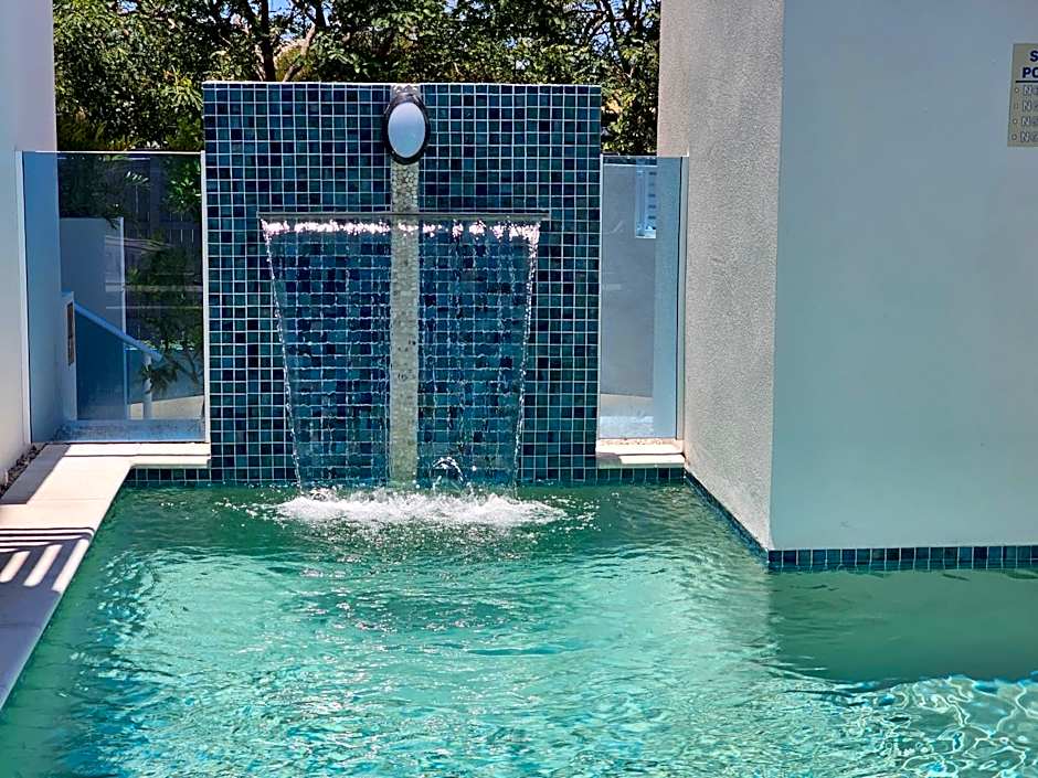 Koola Beach Apartments Bargara