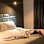 Onyx Pyramids Boutique Hotel