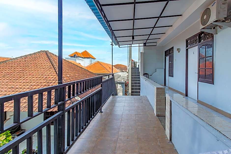 SN Guest House Near Trans Studio Mall