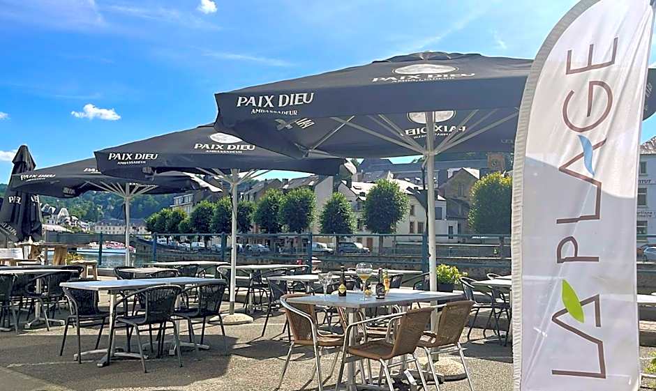 MAISON de VACANCES Bouillon 30 personnes