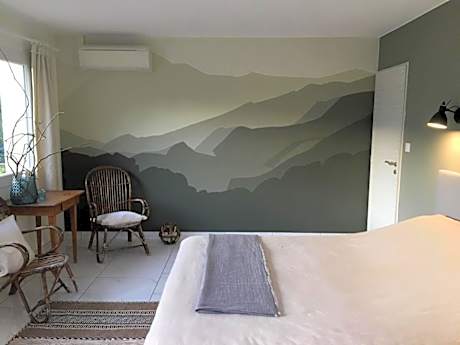 King Room with Mountain View
