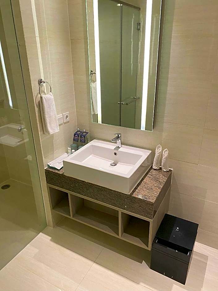 Hotel Santika Premiere Gubeng