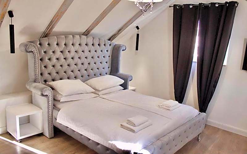 Galeria Valeria Seaside Downtown - MAG Quaint & Elegant Boutique Hotels