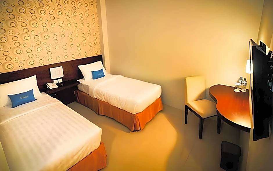 Zenith Hotel