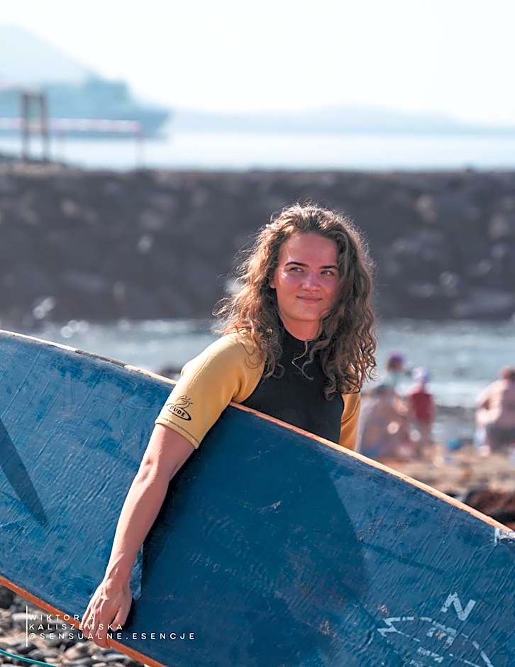 Adeje - TwinFin Hostel & Surf Yoga Camp