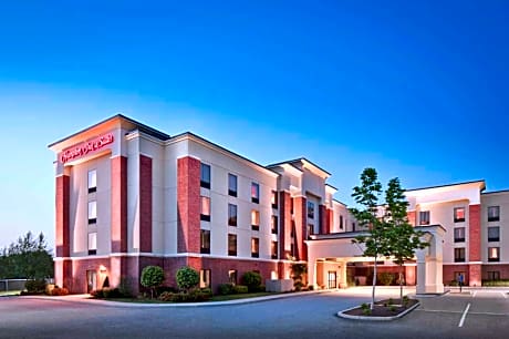 Hampton Inn By Hilton And Suites Smithfield
