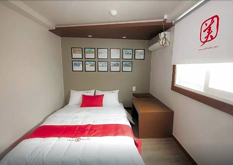 Calli Hostel