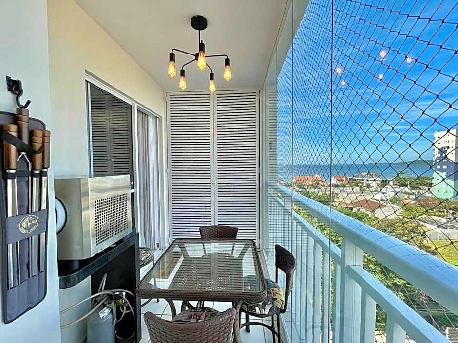 Celebrando a Vida! Piscina Aquecida, B. Carrero