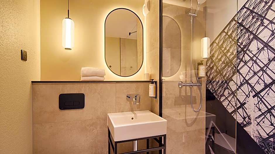 Campanile Paris Ouest - Nanterre - La Defense