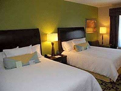 2 Queen Beds