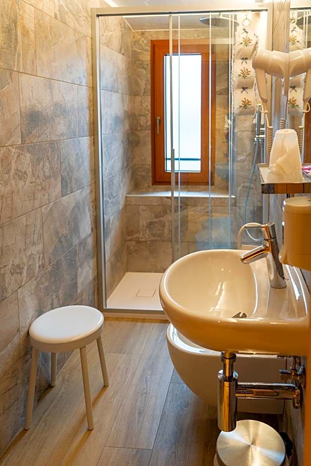 Hotel Serena - Tre Cime Views