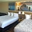 Days Inn by Wyndham St. Petersburg Central