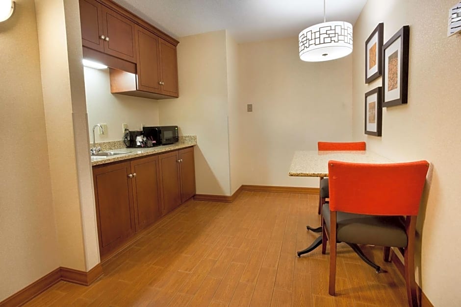 Drury Inn & Suites Dayton North