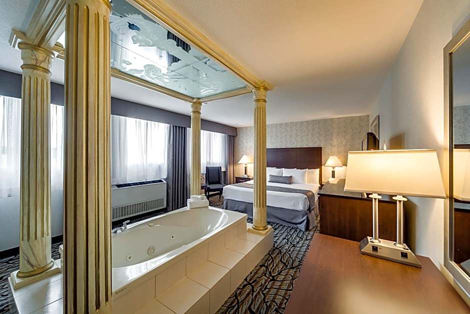 Monte Carlo Inns Oakville Suites