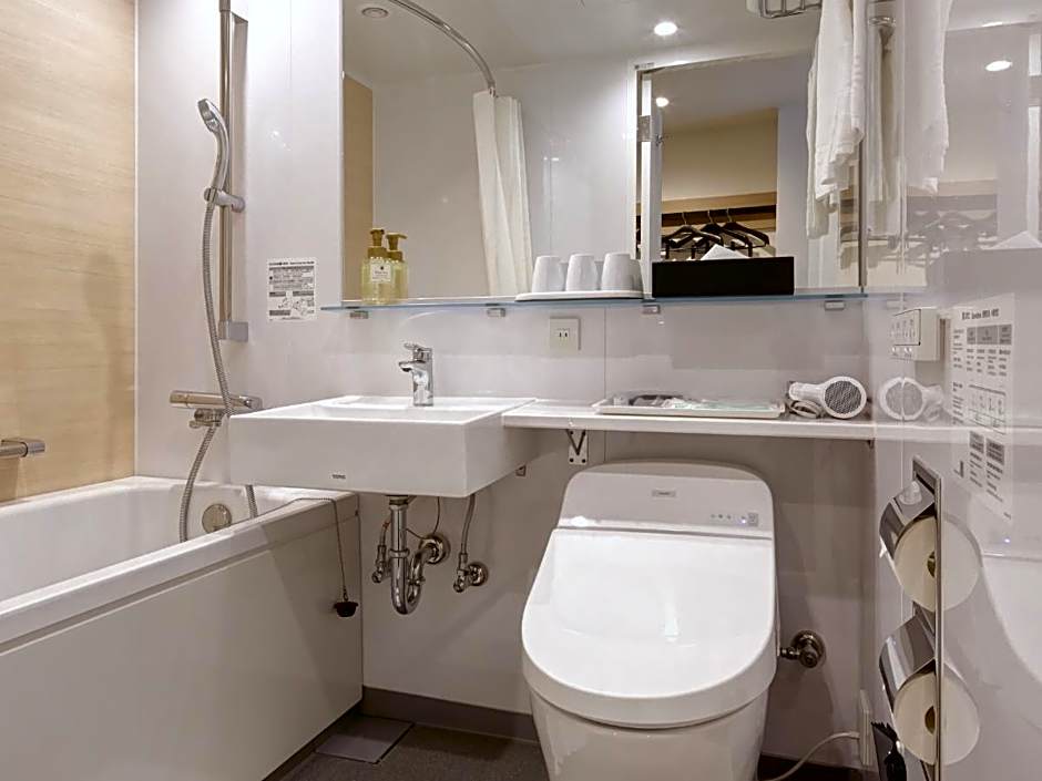 Nest Hotel Naha(Ex. Okinawa Port Hotel)
