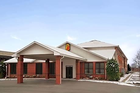 Super 8 by Wyndham S Jordan/Sandy/Slc Area