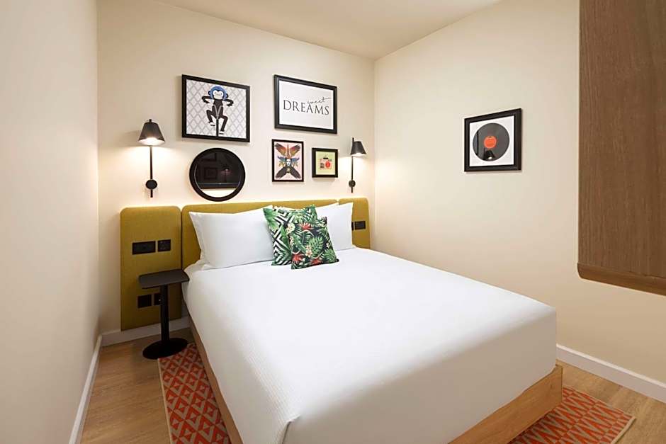 Hampton by Hilton London Old Street