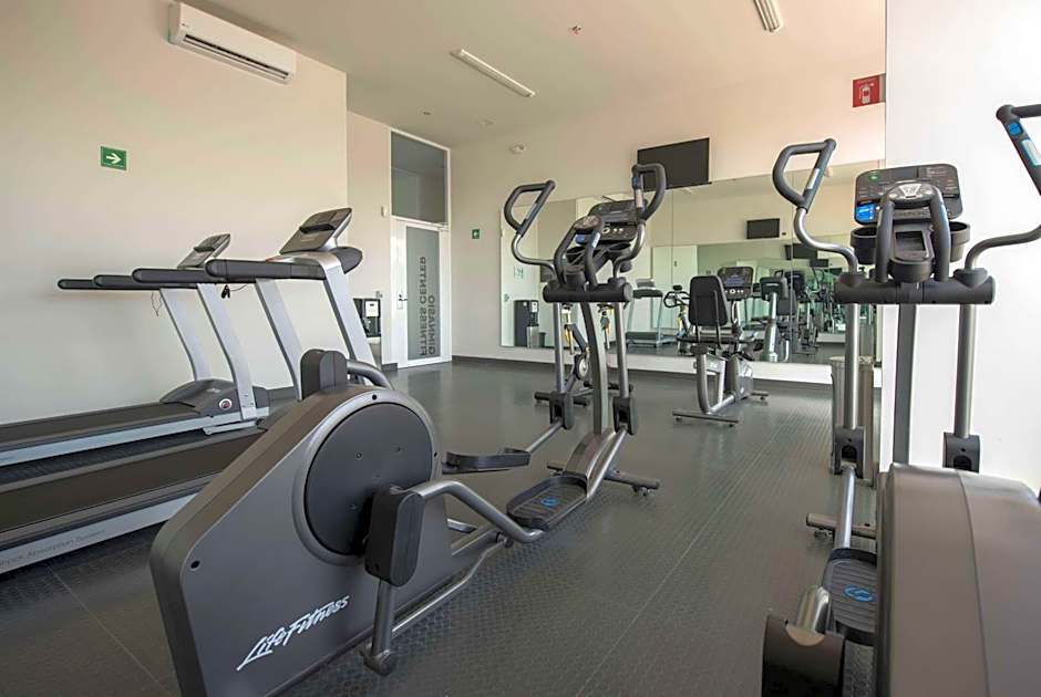 Microtel Inn & Suites by Wyndham Guadalajara Sur