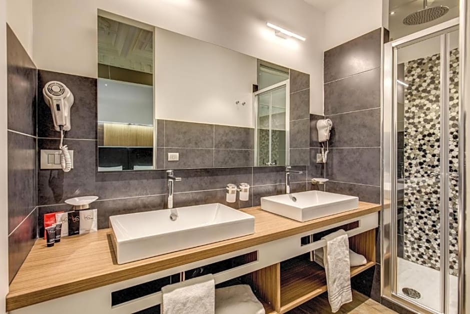 HOTEL TREVI COLLECTION