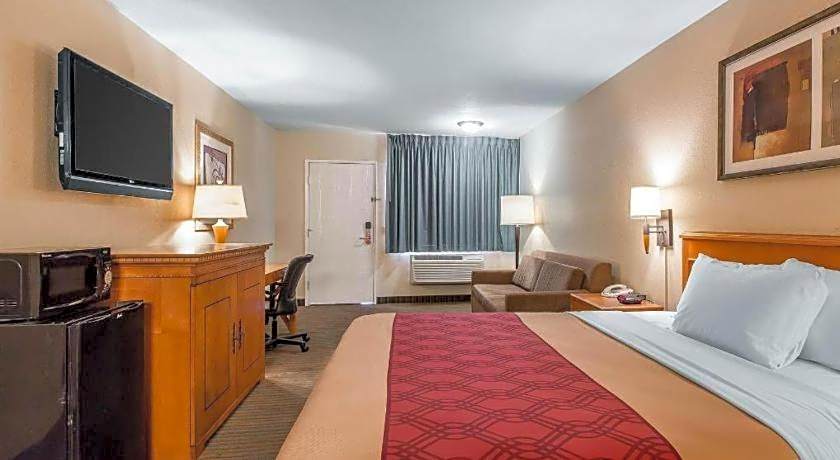 Econo Lodge & Suites El Cajon San Diego East – El Cajon, CA