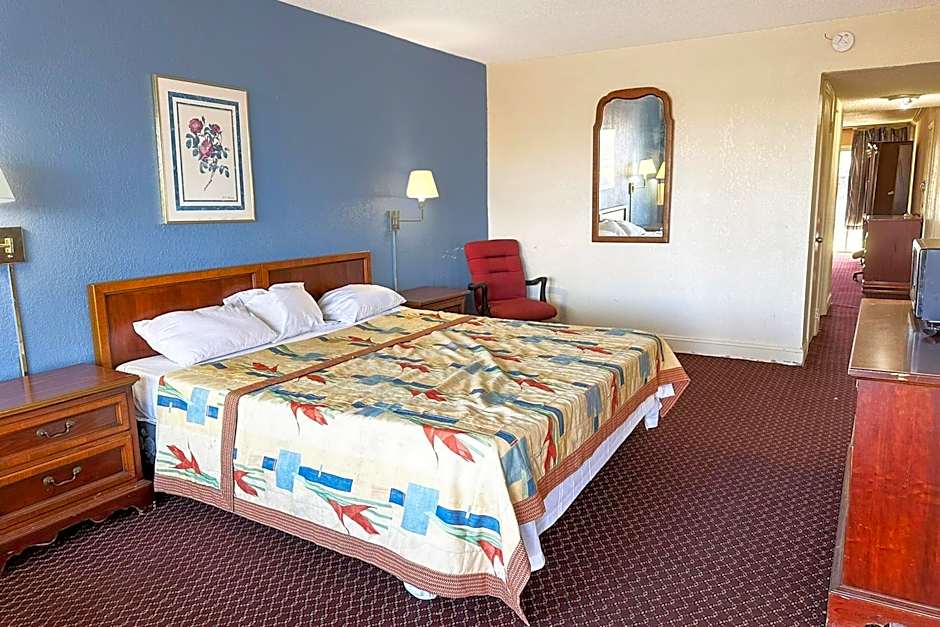 Super Inn & Suites by OYO Milledgeville