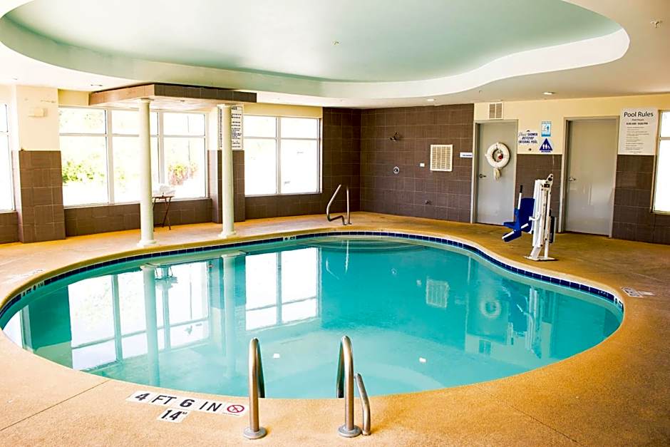 Holiday Inn Express & Suites Havelock Northwest New Bern By IHG