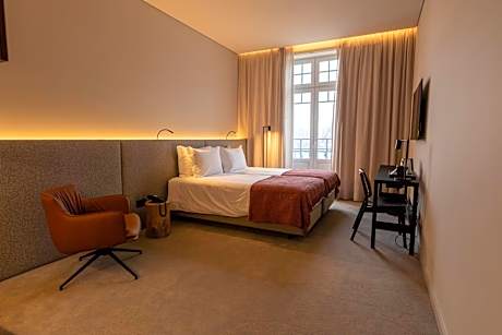 Double Room with Extra Bed (3 Adults)