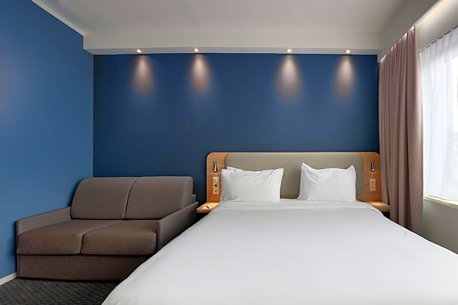 Holiday Inn Express Hasselt By IHG