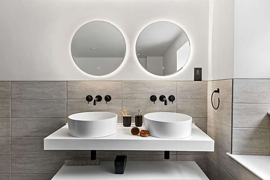Pilgrim Suite - Sea View - Free Wi-Fi