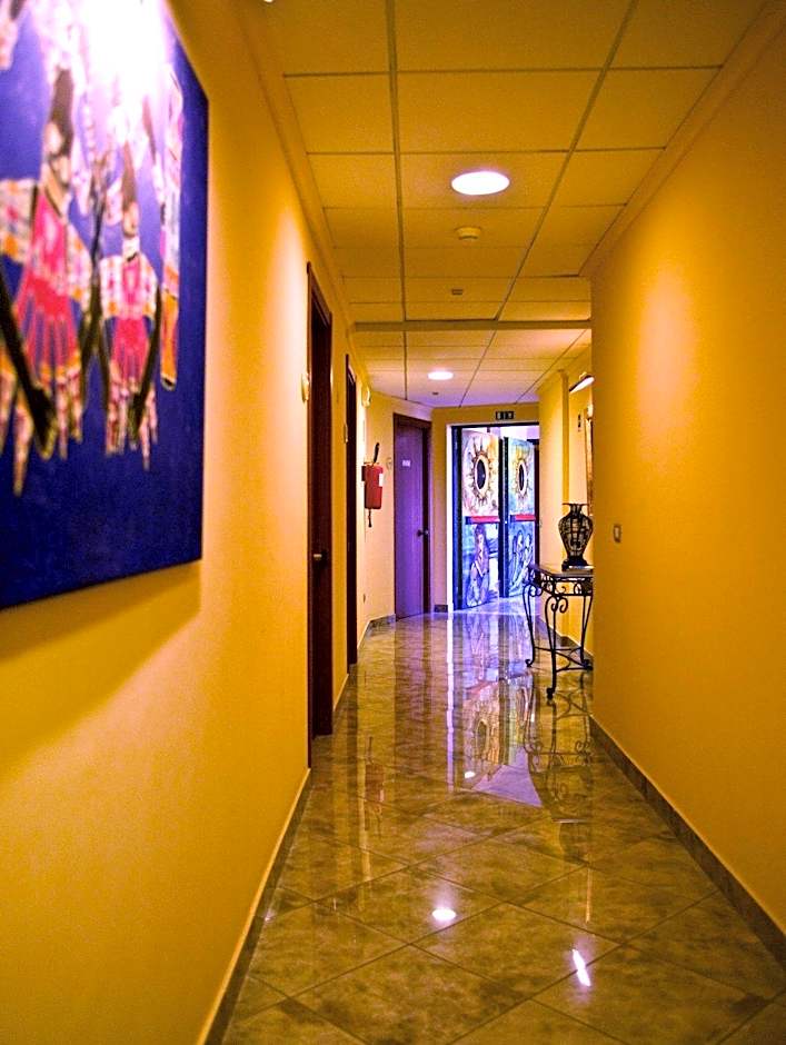 Hotel Ara Solis