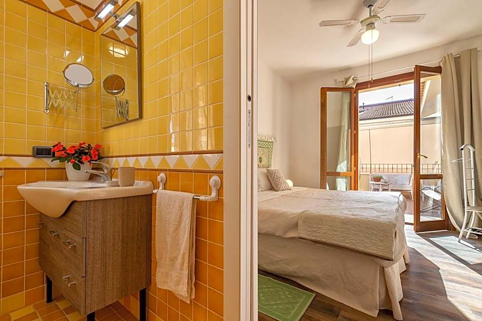 Sardinia Guest House - Adults Only