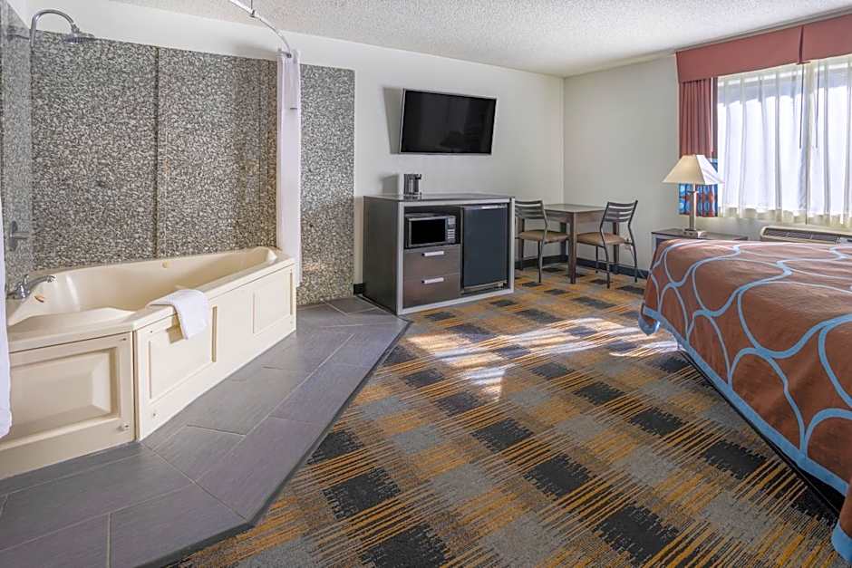 Super 8 by Wyndham Villa Rica