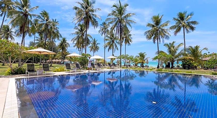 Kantary Beach Hotel Villas & Suites