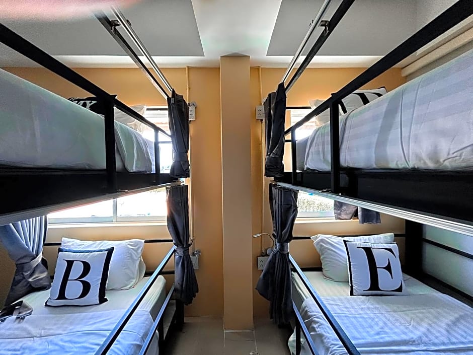 Bell Lifestyle Hostel Phuket