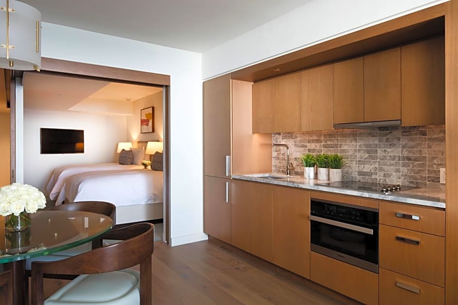 The Ritz-Carlton Residences, Waikiki Beach Hotel