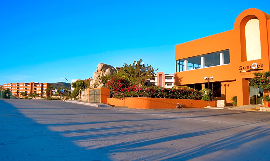 Sunrock Hotel & Suites