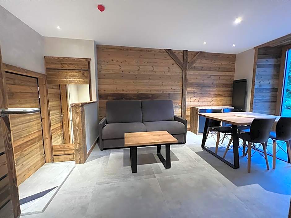 Gite Roche Des Ducs avec Piscine toute l'année, Spa, Sauna, Hammam