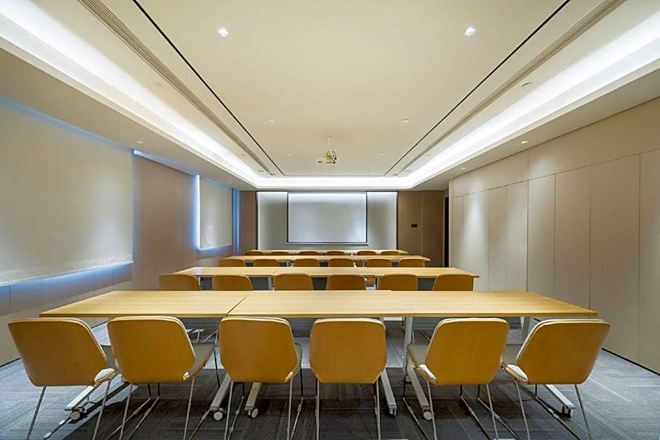 JI Hotel Anyang East Station Wenming Avenue