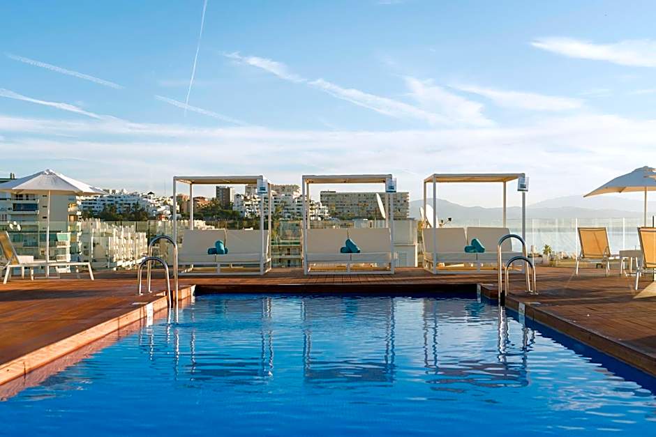 Aluasun Lago Rojo - Adults recommended